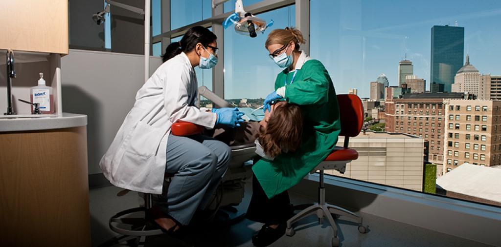 Esthetic and Operative Dentist working on a patient